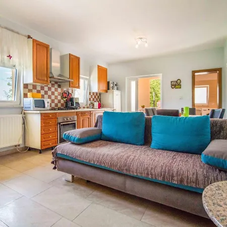 Korina By Interhome Casa de Férias Klana