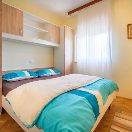 Korina By Interhome *