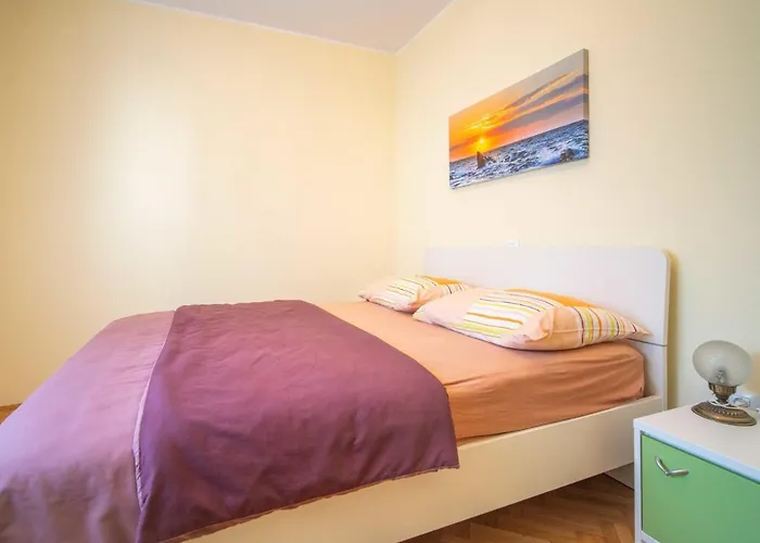 Prázdninový dům Korina By Interhome Klana