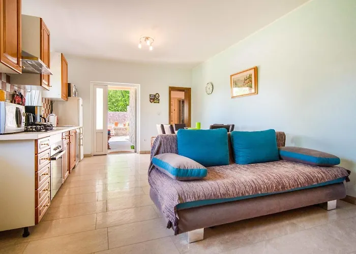 Korina By Interhome *